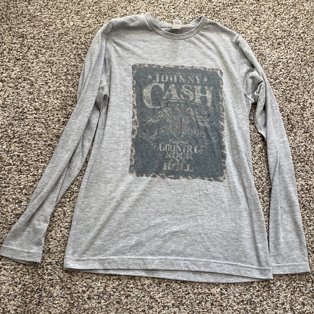 Johnny Cash boutique long sleeve graphic t-shirt, small